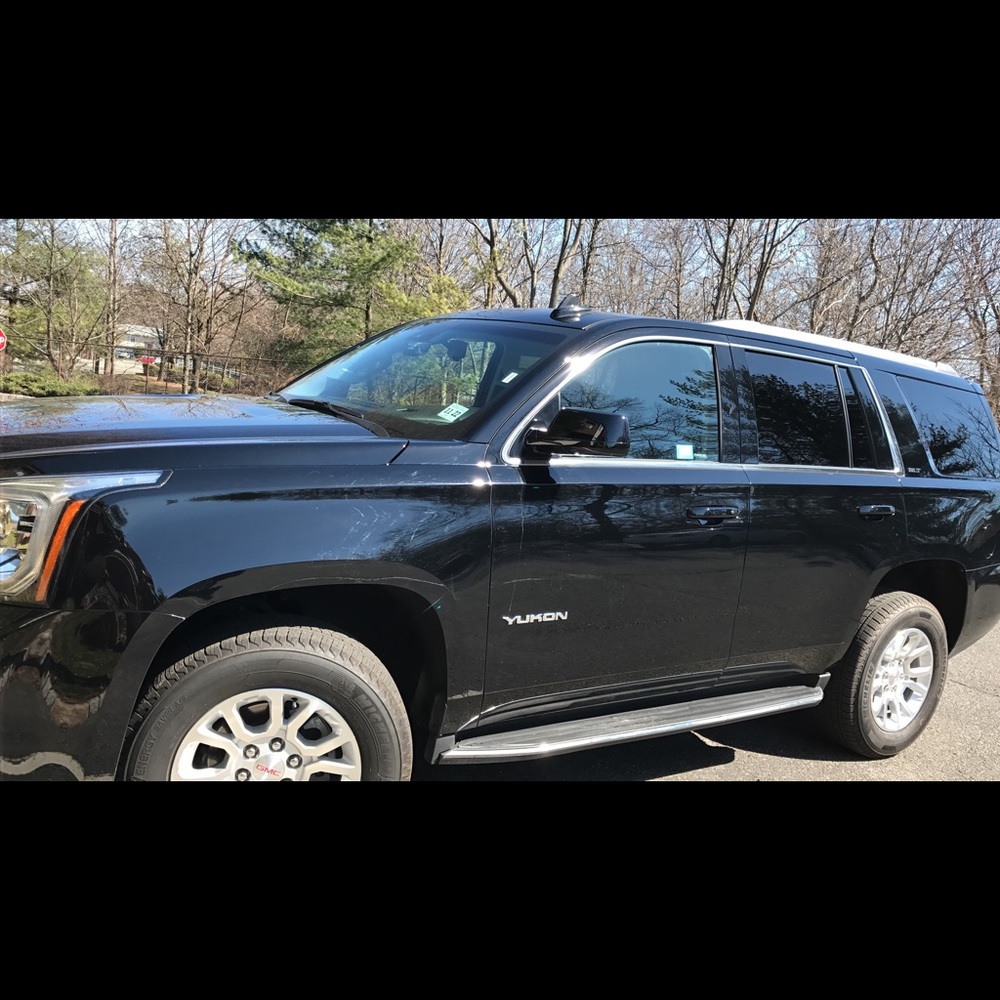 Meet your Posher, Cynthia