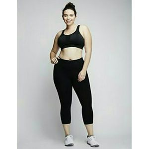 40DD LIVI ACTIVE UNLINED CONVERTIBLE NO WIRE BRA