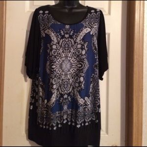 Black and blue long blouse