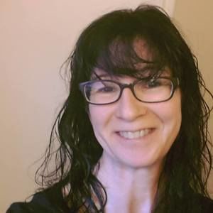 Meet your Posher, Kathryn robertson