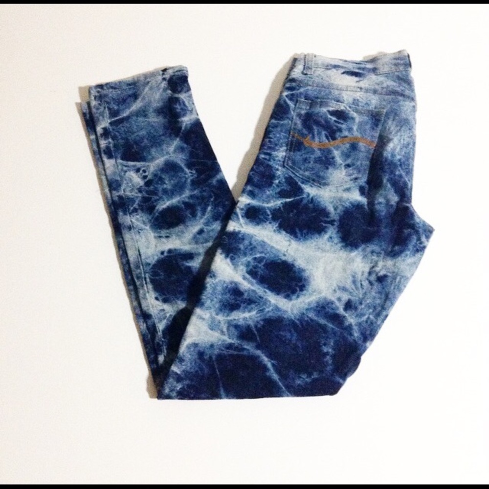 Acid Wash Skinny Jeans - Picture 4 of 4