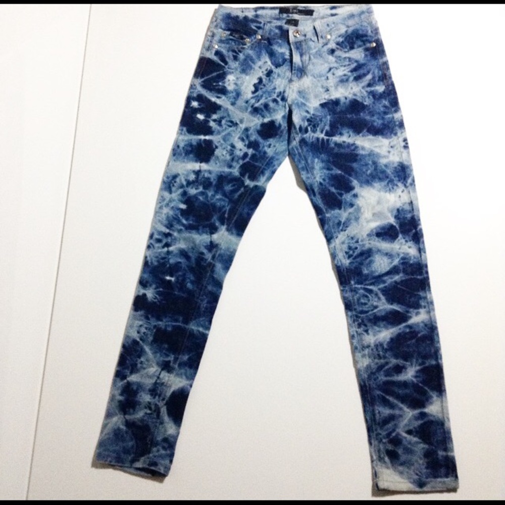 Acid Wash Skinny Jeans - Picture 2 of 4