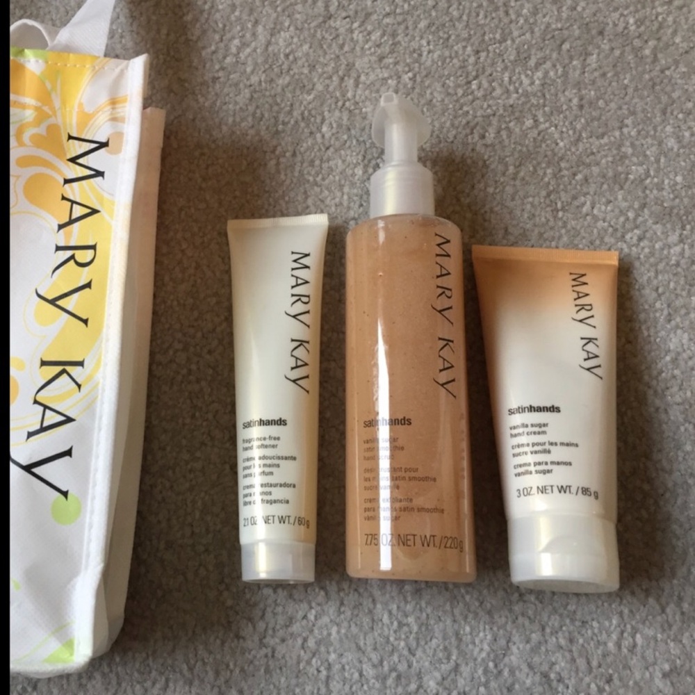 Mary Kay Satin Hands... 3 step kit