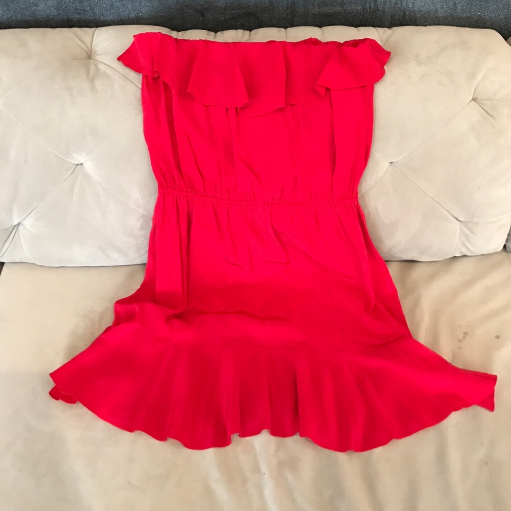 Red strapless dress