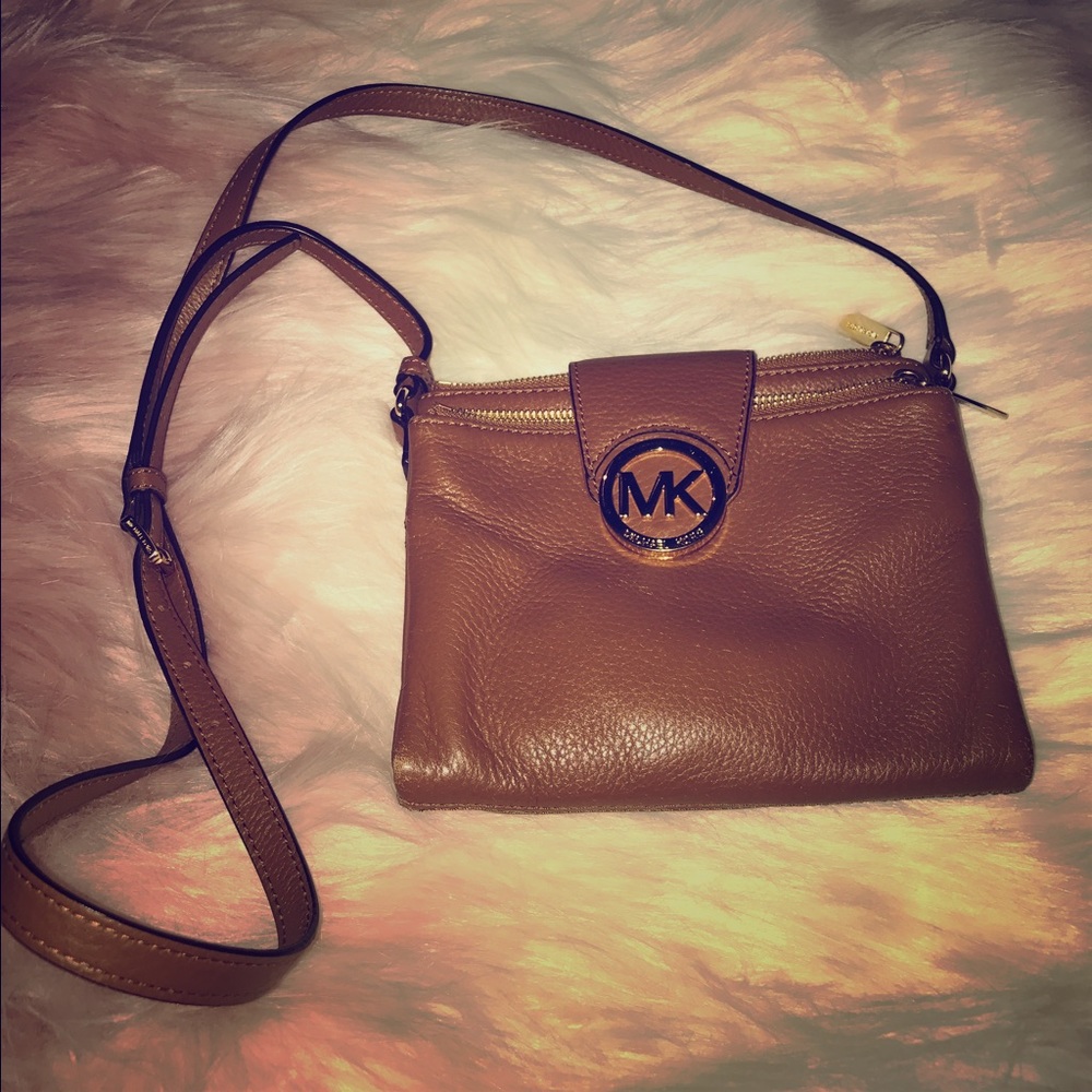 AUTHENTIC Michael Kors Tan Leather Cross Body Bag