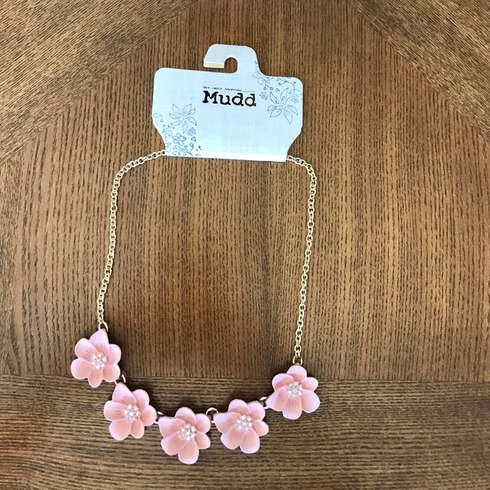 New Mudd Necklace
