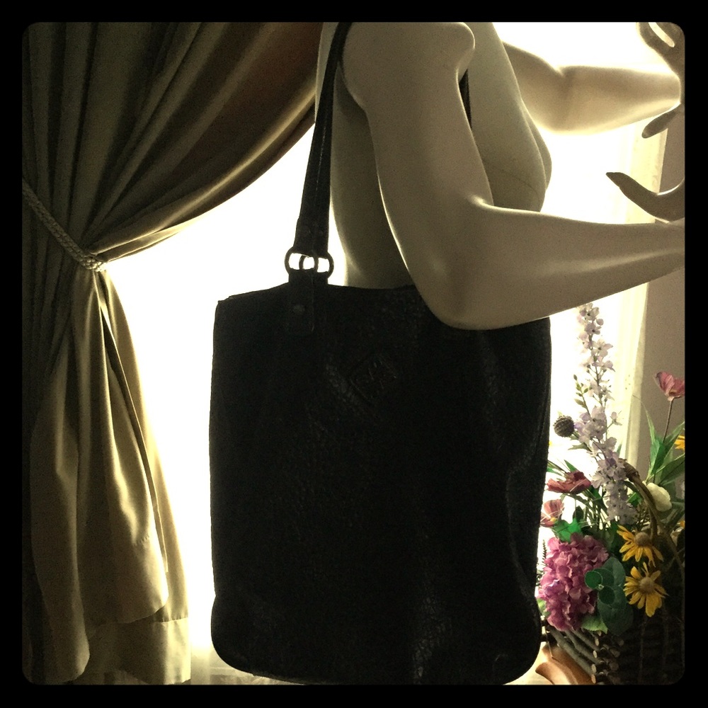 Vera Wang purse gently used