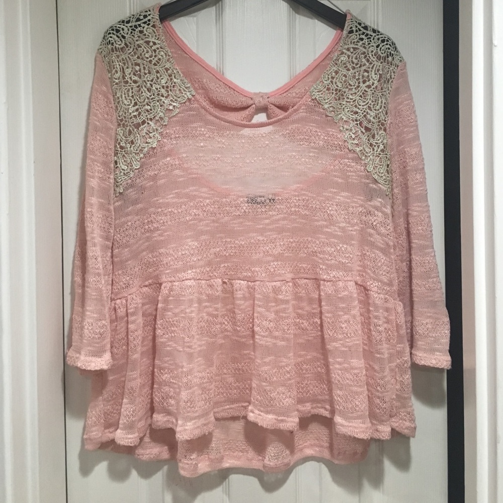 Spring sweater, open back, blush color