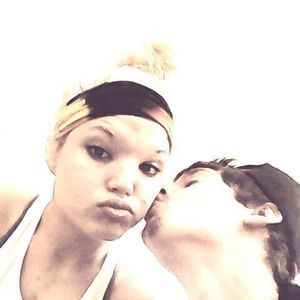 Meet your Posher, Laci austin