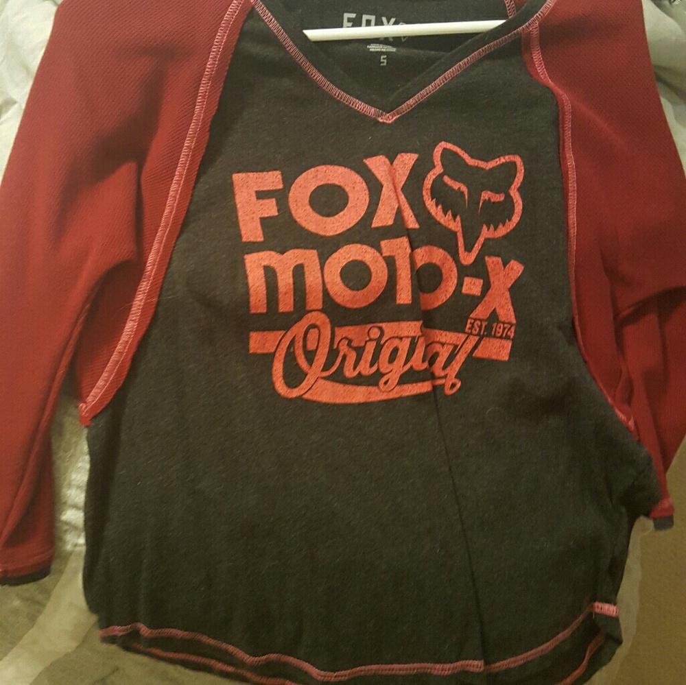 Fox Henley 3/4 length sleeves