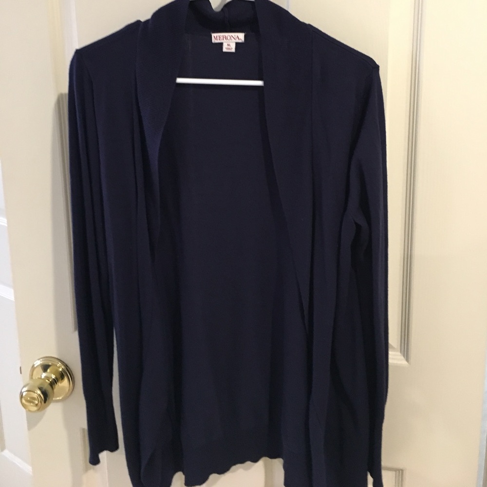 Navy cardigan Size xl