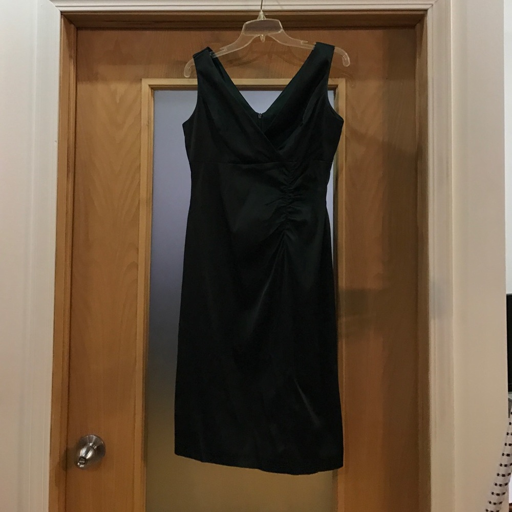 Donna Ricco satin green dress.