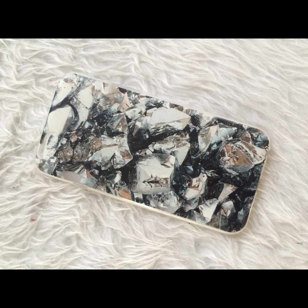 ✨New iPhone 5 Marble Case✨