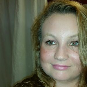 Meet your Posher, Sabrina