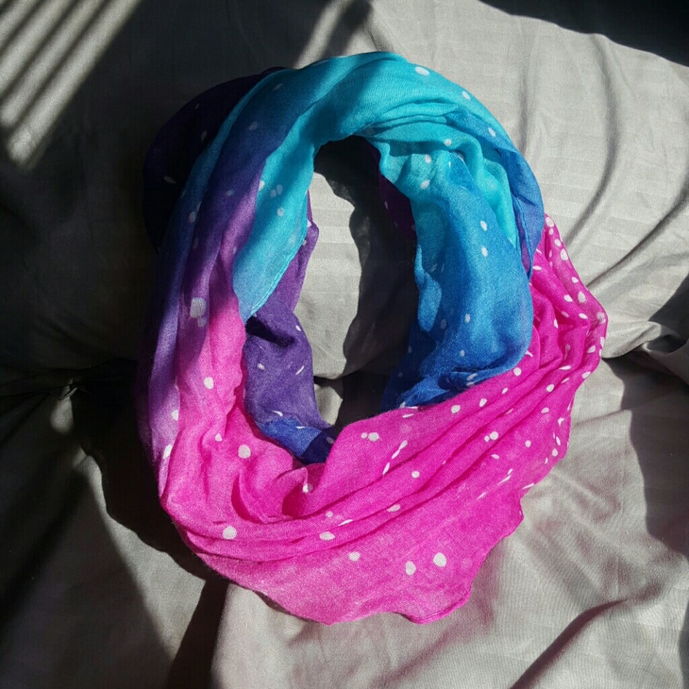Infinity Ombre scarf