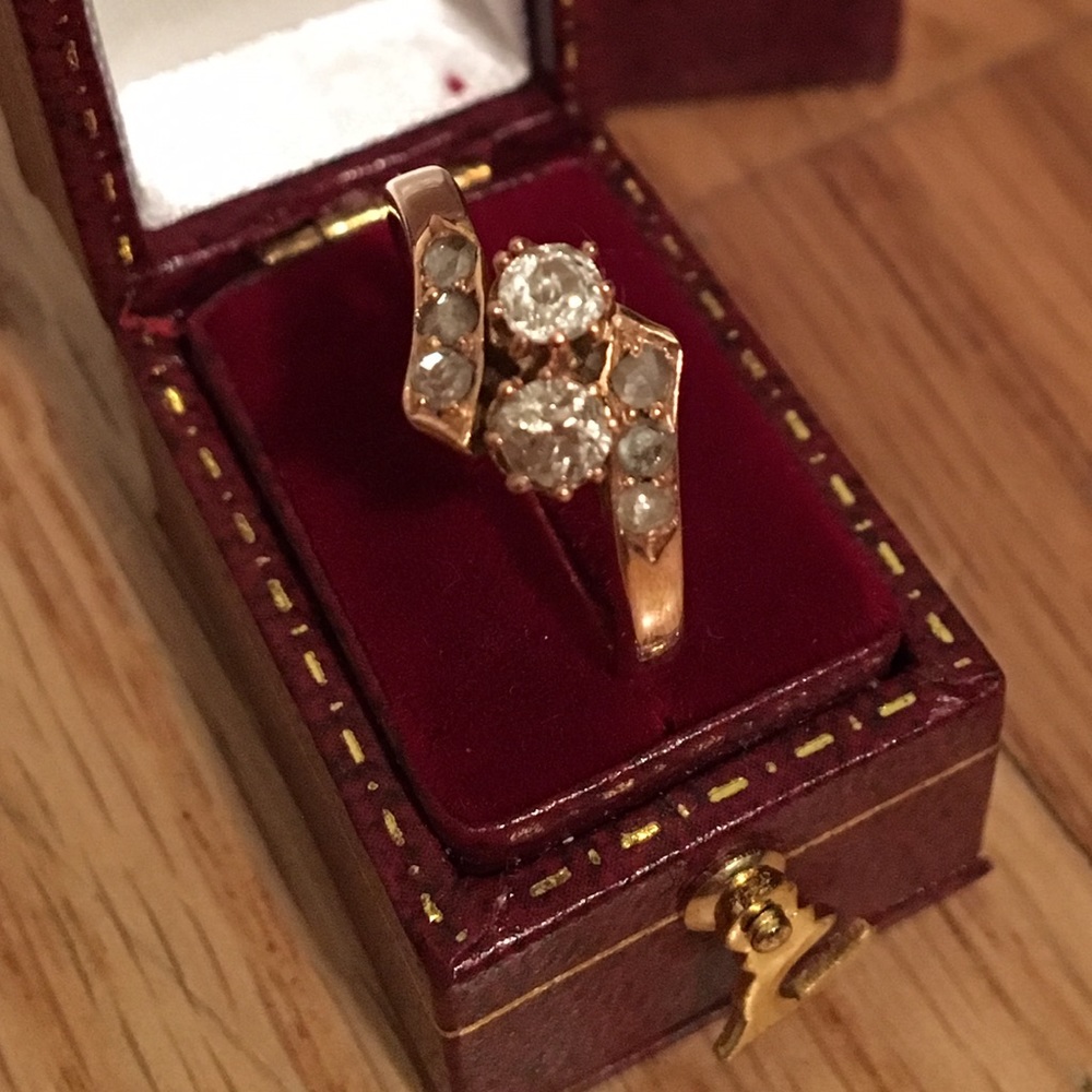 Vintage Rose Gold Diamond Ring!