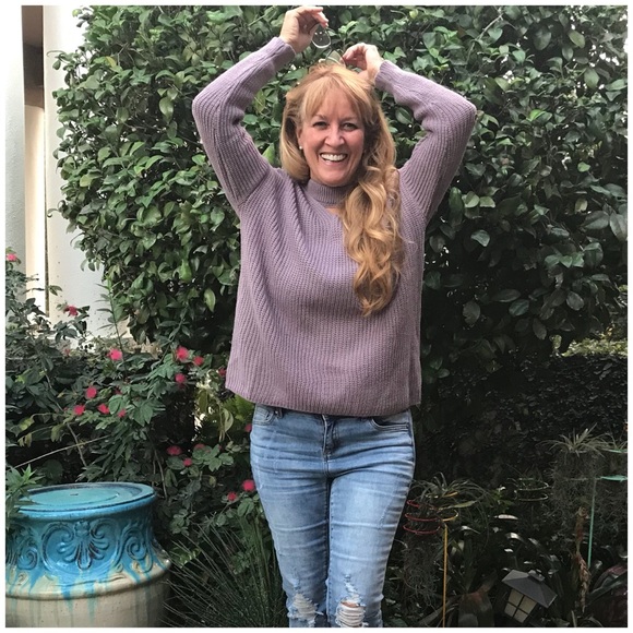 Darl Purple Chocker VNeck Sweater - Picture 3 of 8