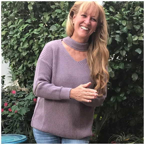 Darl Purple Chocker VNeck Sweater - Picture 4 of 8