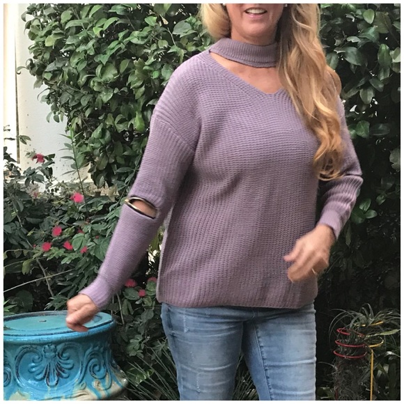 Darl Purple Chocker VNeck Sweater - Picture 2 of 8