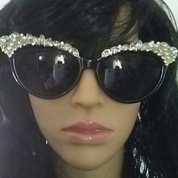 Accessories - Cateye sunglasses Accessories - Cateye sunglasses