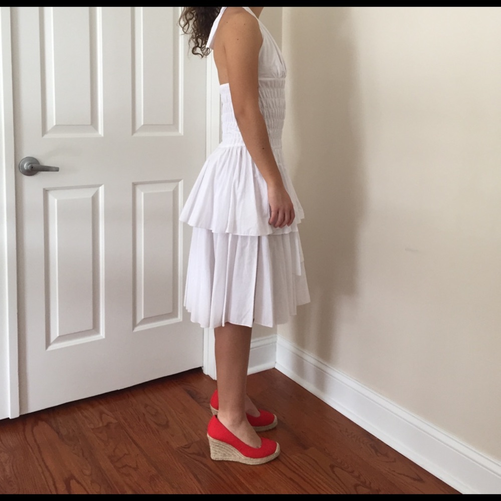 Gorgeous Halter Dress💕 - Picture 2 of 6