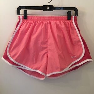 Nike FIT DRY Running Shorts