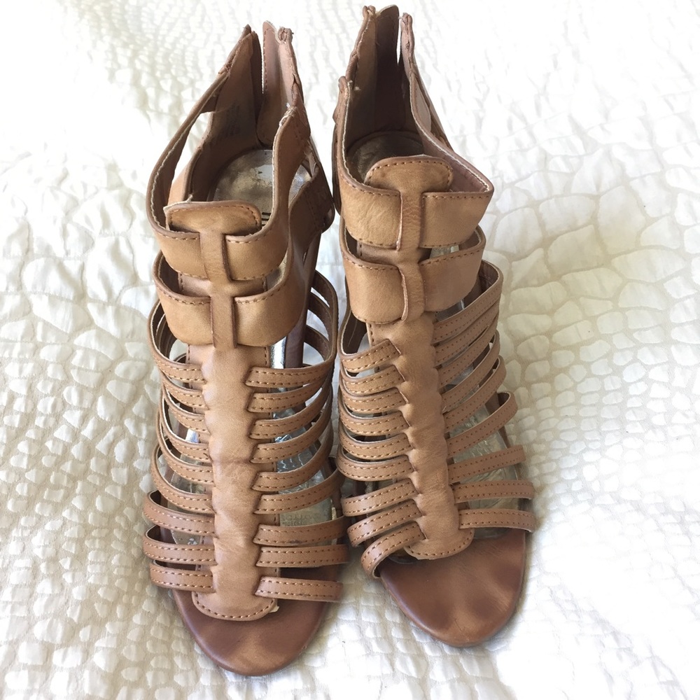 Steve Madden Brown Heels