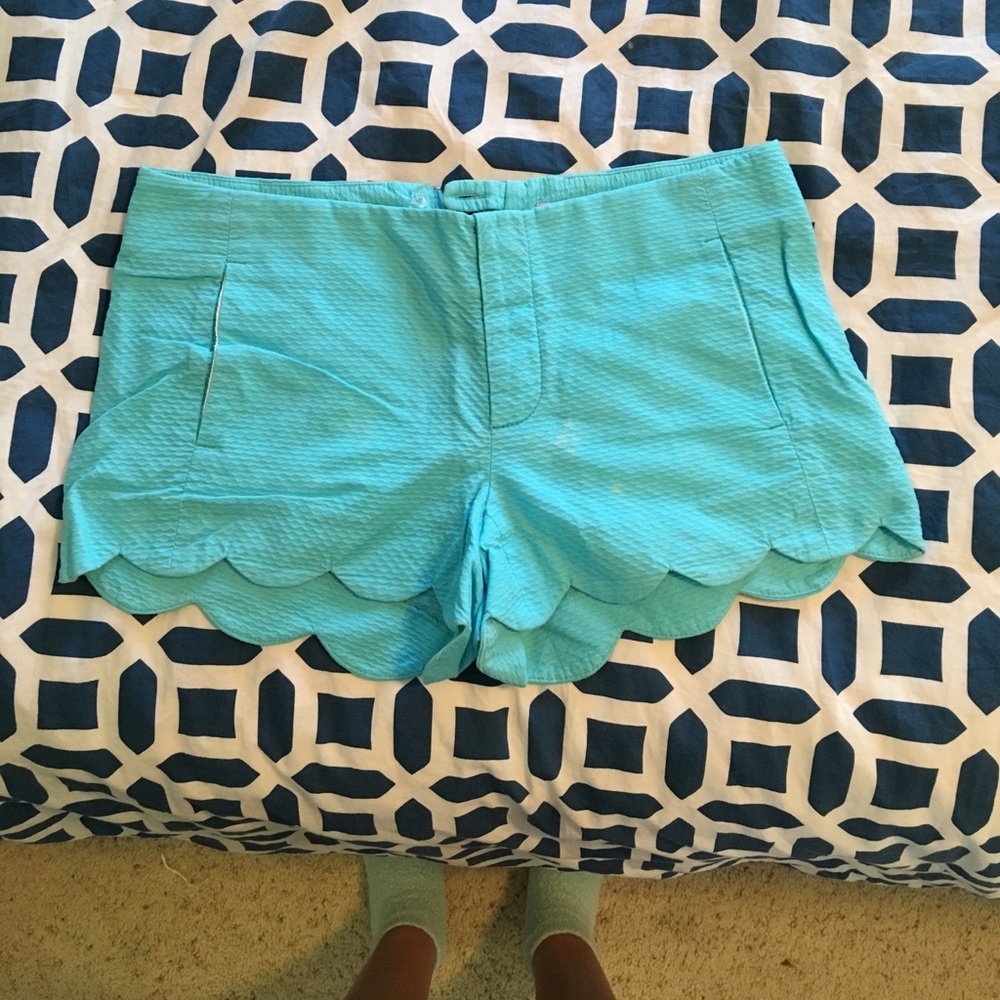 Lilly Pulitzer Scalloped Shorts