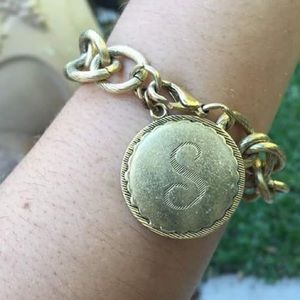 Gold plated "S" charm bracelet