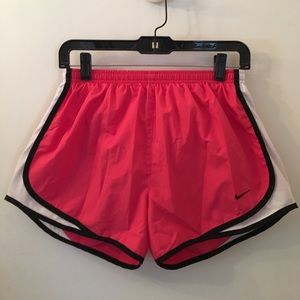 Nike FIT DRY Running Shorts