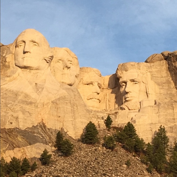 Meet your Posher, Travis - Picture 2 of 2