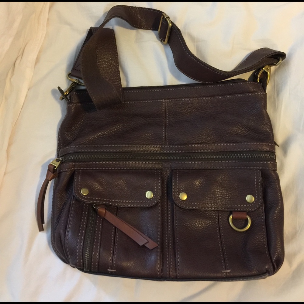 Fossil purse