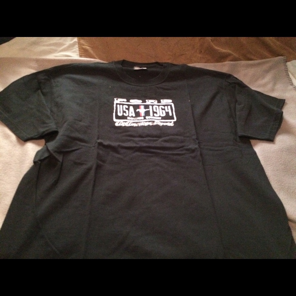 Men's tshirt