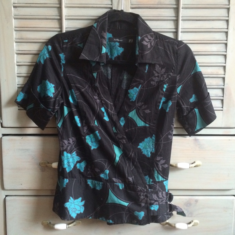 Black and Blue Wrap Top