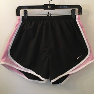 Nike FIT DRY Running Shorts