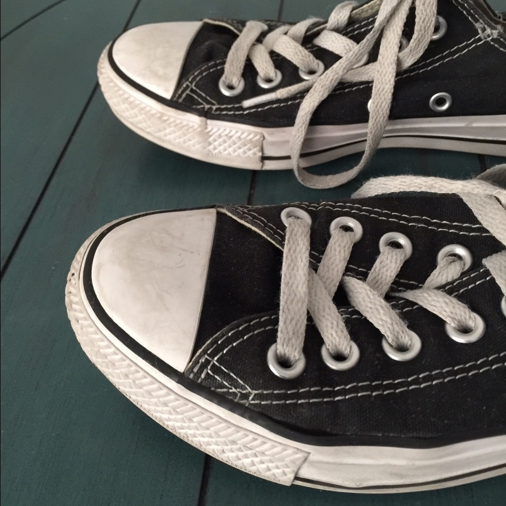 Converse Low Top All Star Chucks Black & White - Picture 6 of 7