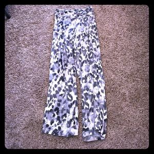 Gray leopard print flowy pants