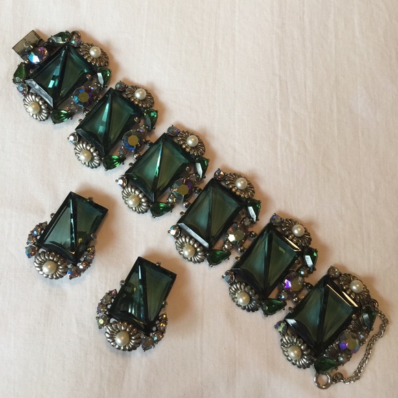 ๐๐HP๐๐RARE SCHIAPARELLI BRACELET AND EARRINGS - Picture 6 of 7