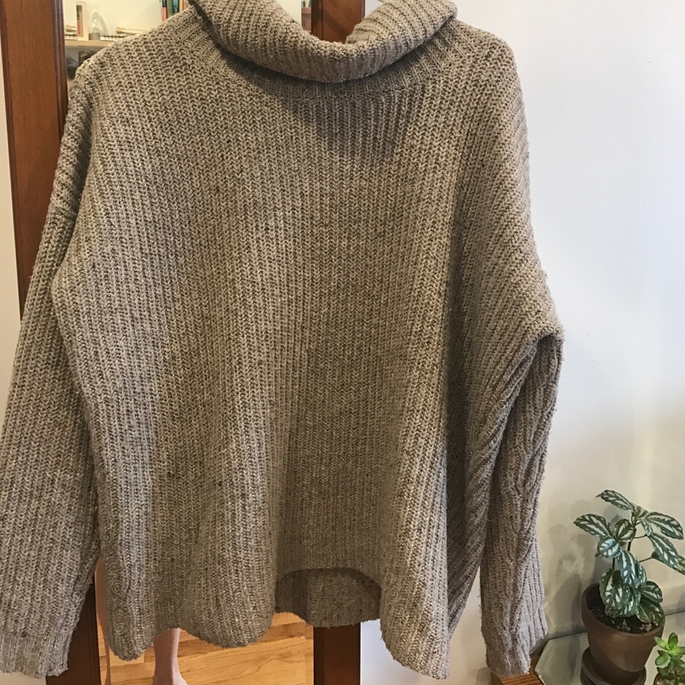 Joie Chunky Cowl neck Sweater -- Super Soft! Sz M