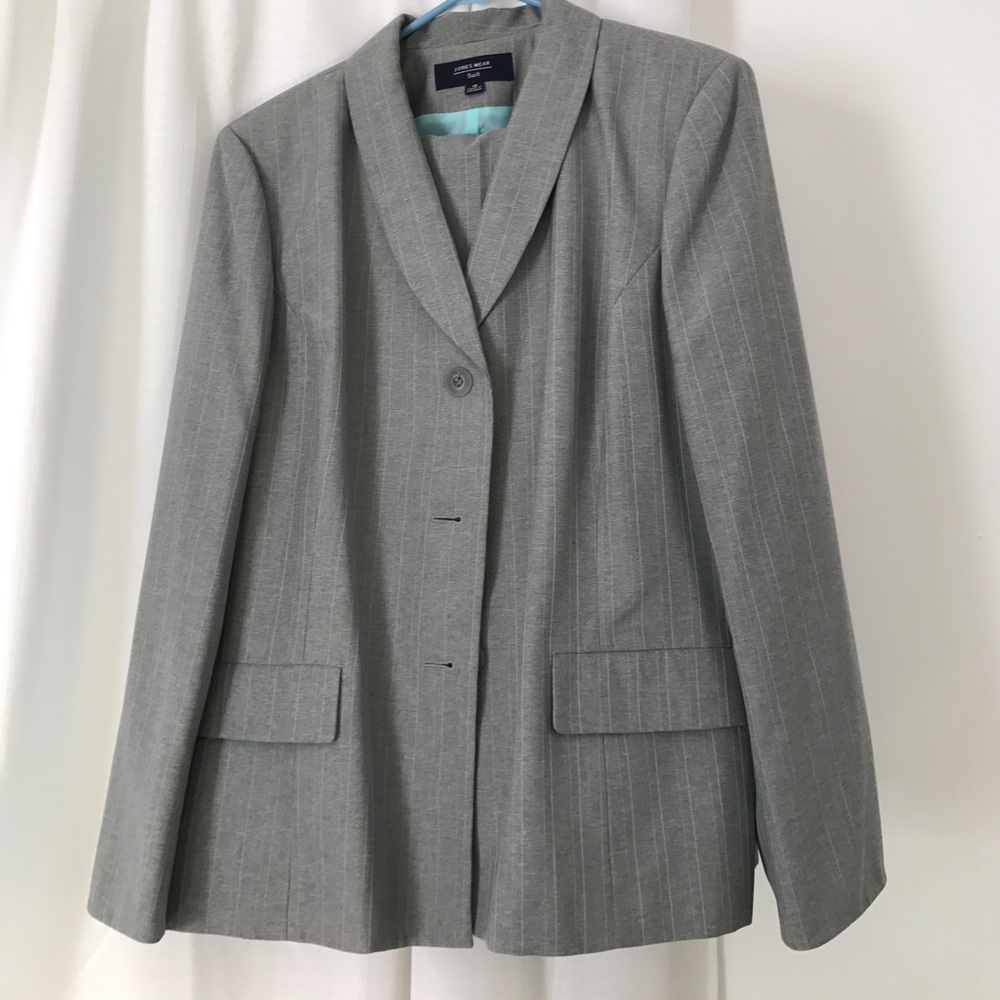 Suit Set - image 1