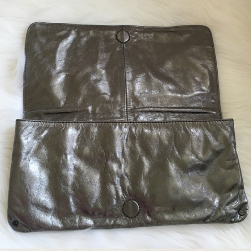 $129 Retail New! Kenneth Cole edgy clutch - Picture 6 of 13