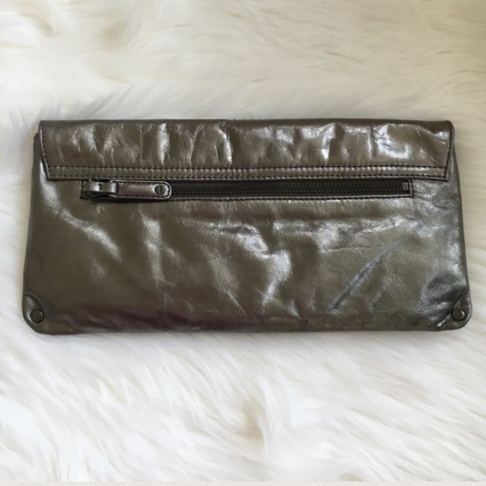 $129 Retail New! Kenneth Cole edgy clutch - Picture 8 of 13