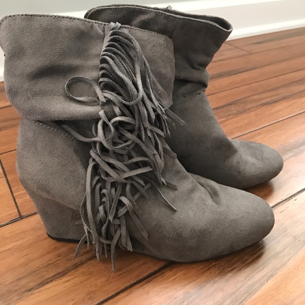 Gray booties from American eagle