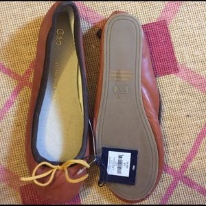 Never been worn GAP leather ballet flats