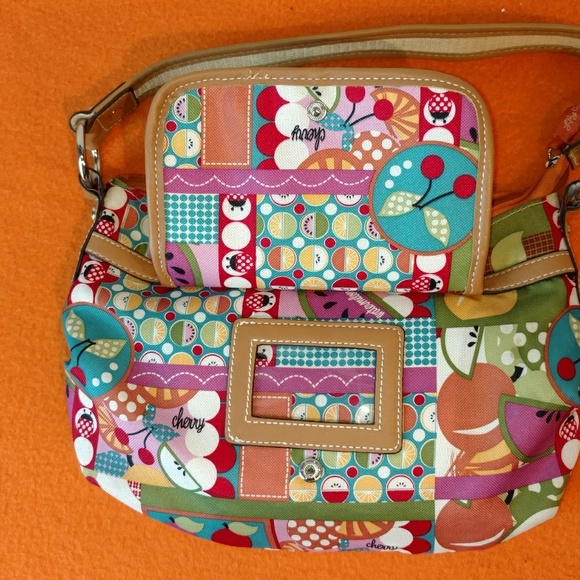 Lily Bloom purse - Picture 2 of 4