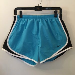 Nike FIT DRY Running Shorts