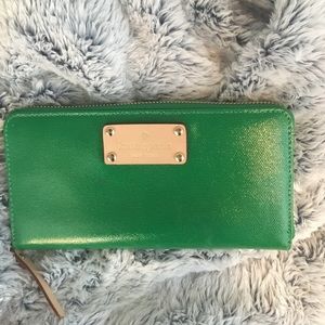 Green Kate Spade wallet