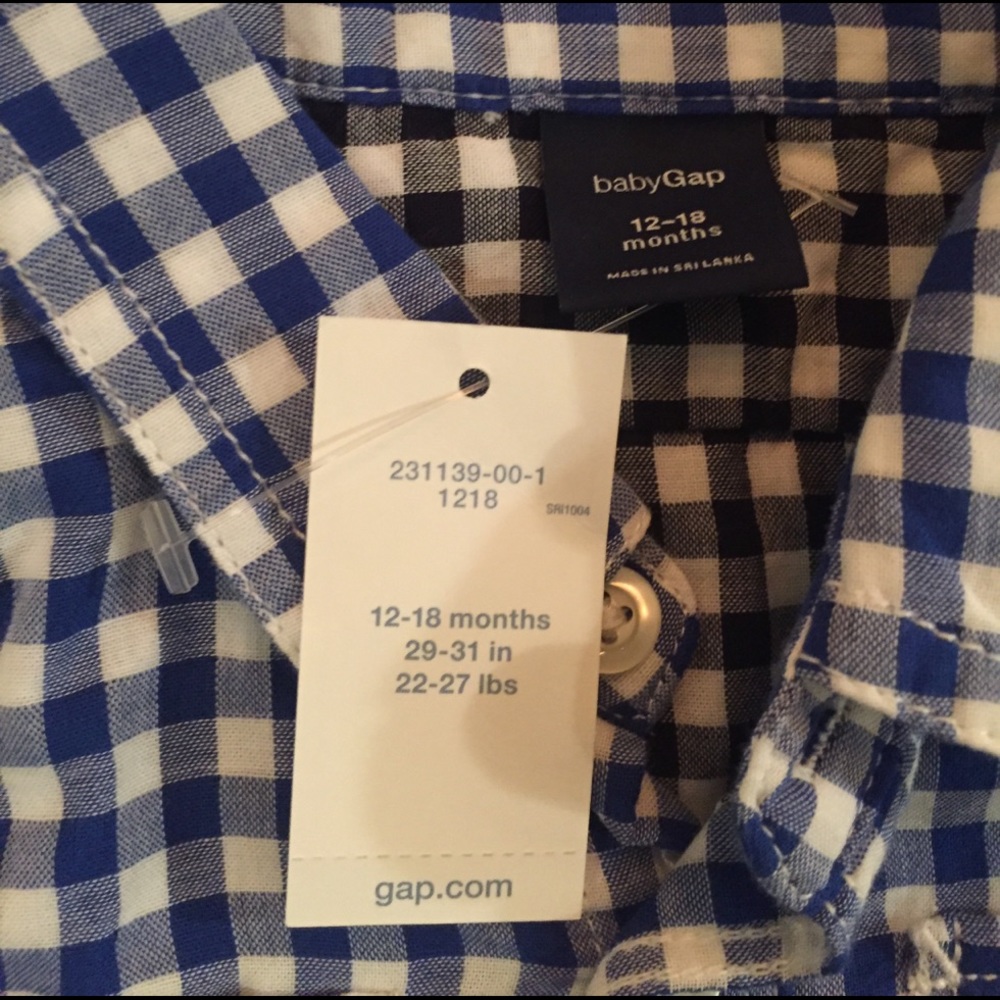 NWT Baby Gap Boy Short Sleeve button down - Picture 2 of 3