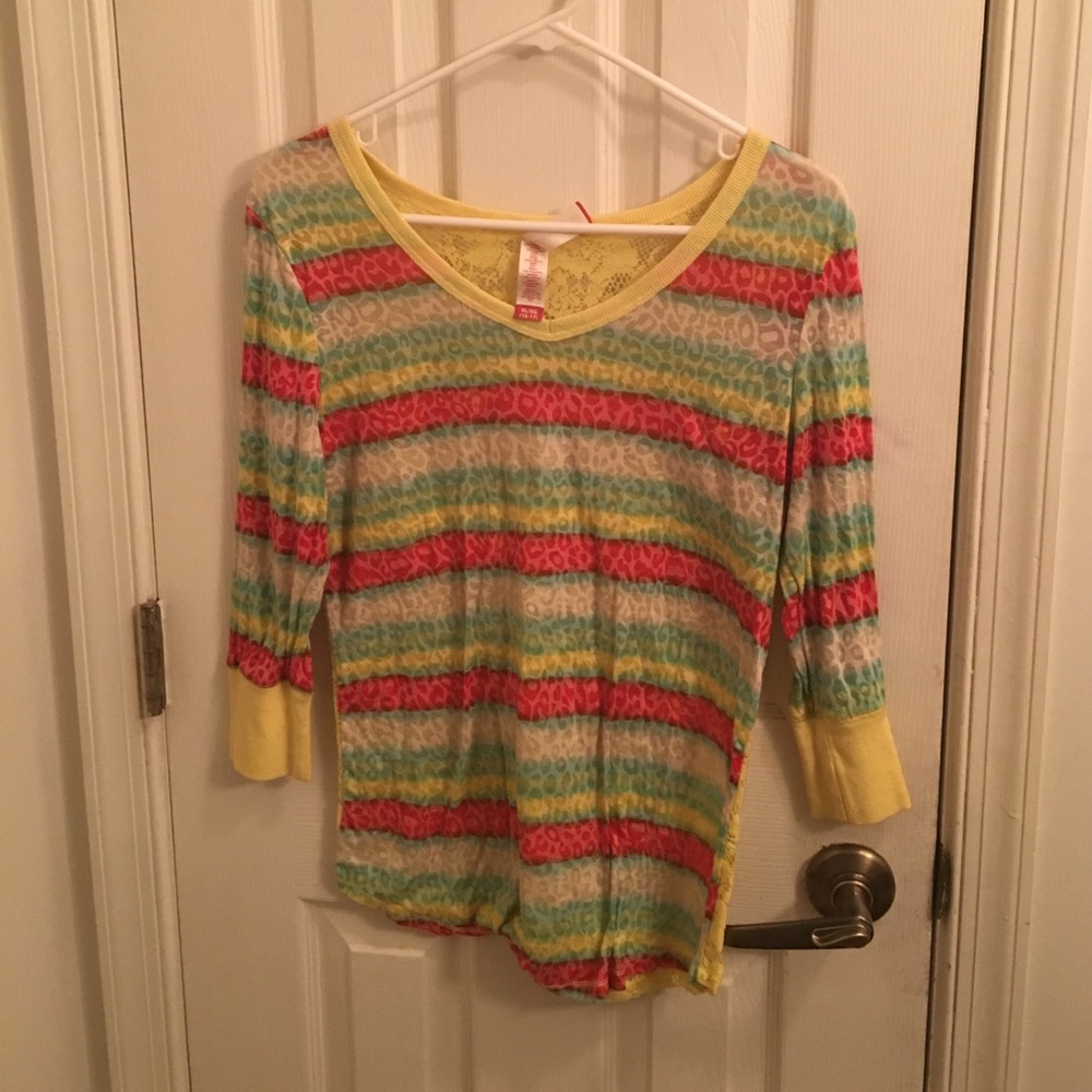 Cute juniors top