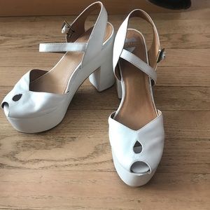 Wildfox x Jeffrey Campbell white heels